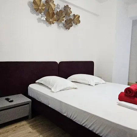 Apartamento Infinity Pool & - Luxury Private Parking *