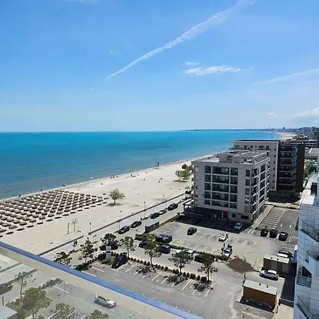 Infinity Pool & - Luxury Private Parking * Năvodari